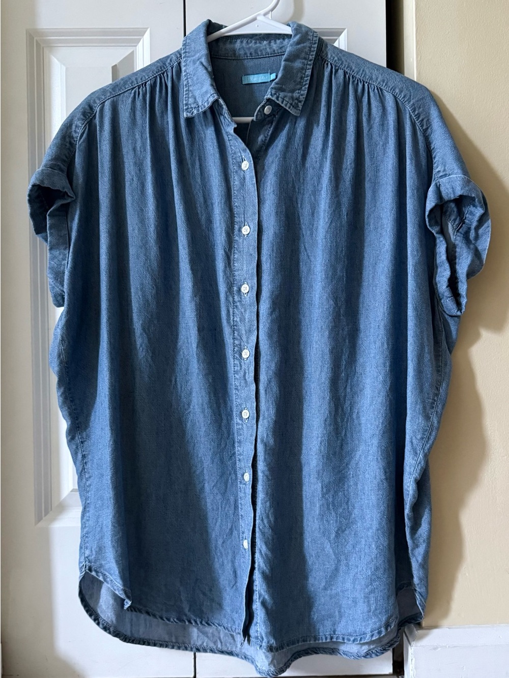 J McLaughlin Chambray Denim Button Up Cuffed Sleeve Blouse Linen Lyocell Blue S